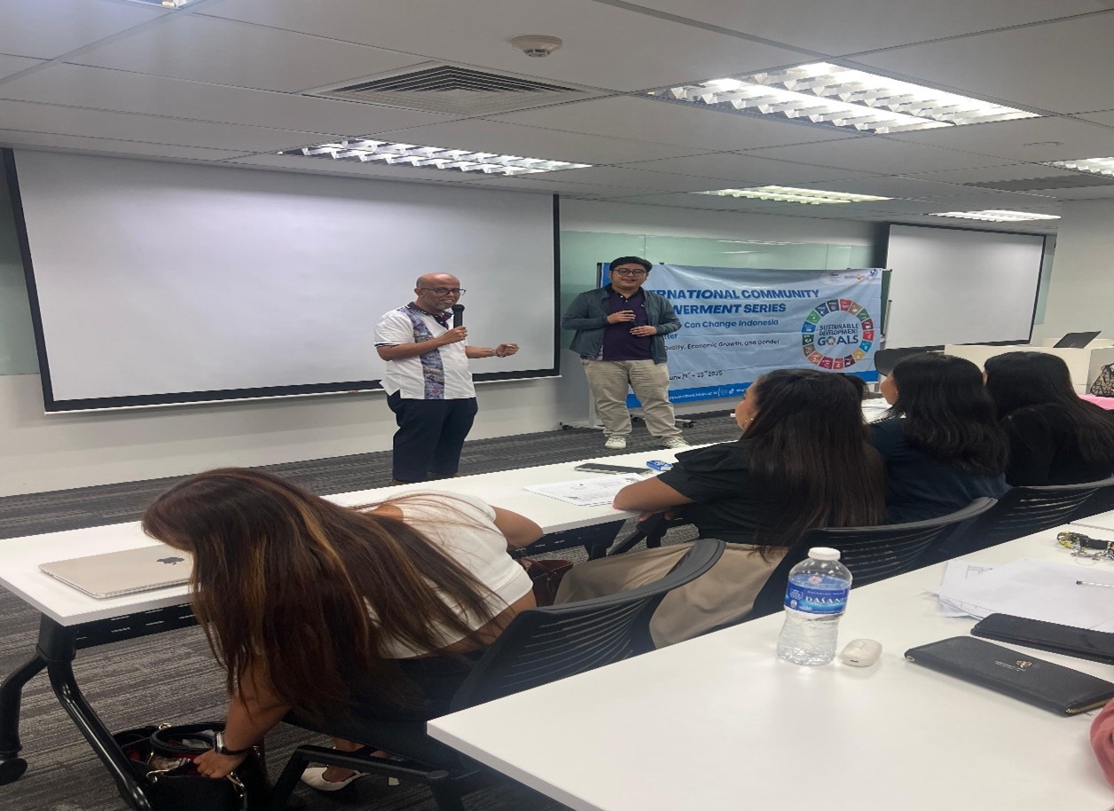 PELATIHAN PENGENALAN KEGIATAN BISNIS DAN BUDGETING TIPS  BAGI TKI INDONESIA DI SINGAPURA
